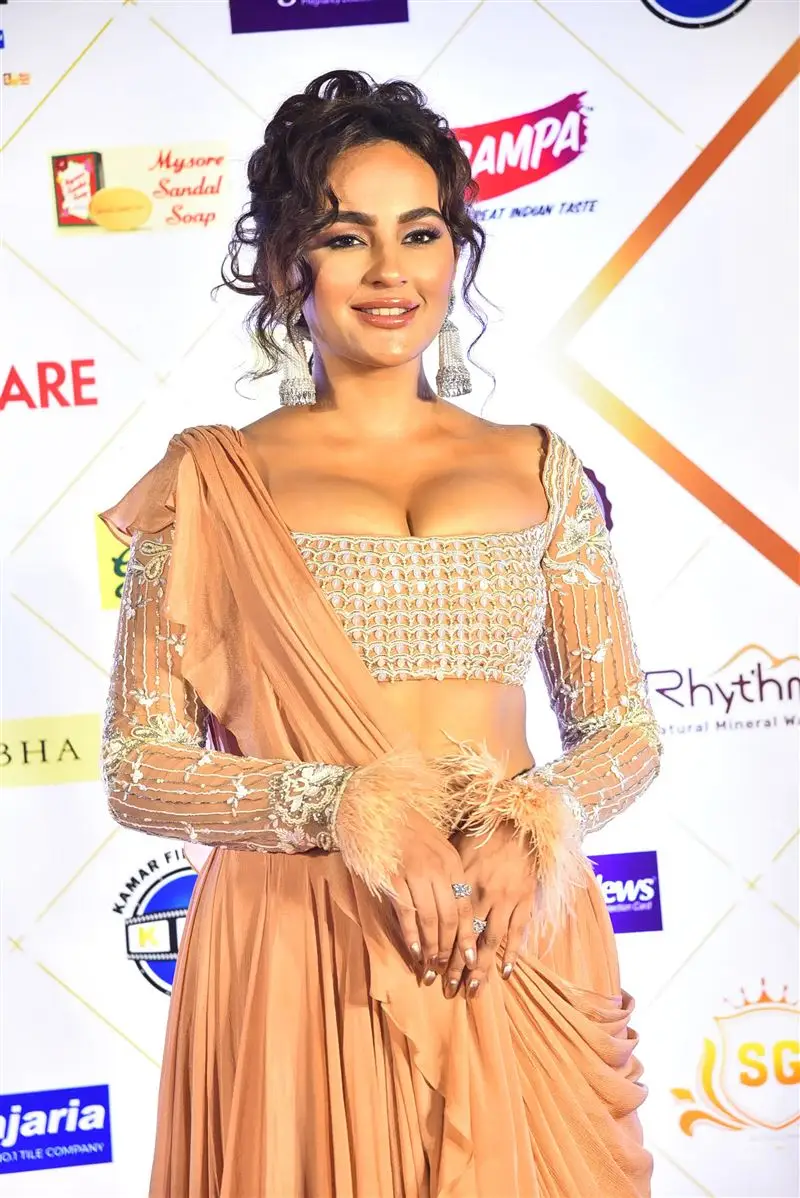 Seerat Kapoor at 69th SOBHA Filmfare Awards South 2024